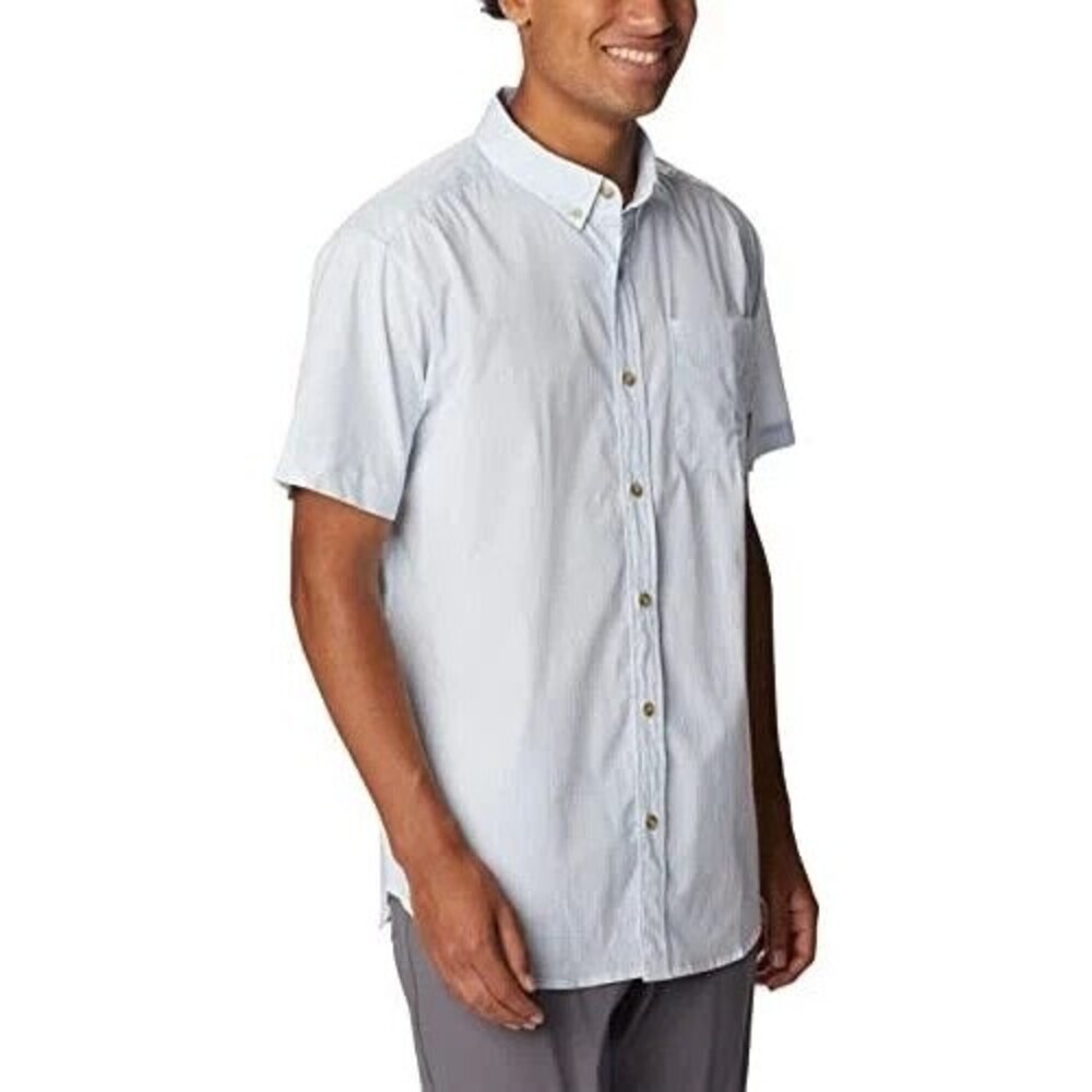 Columbia Men's Rapid Rivers White Short sleeve Button up Shirt Blue Stripes S